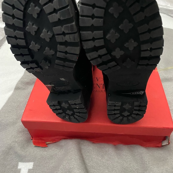 Valentino Black Rockstud Rubber Rainboots 38 US 7 Preowned - Picture 5 of 9